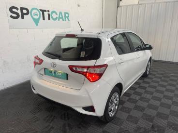 SPOTICAR Toyota Yaris 110 Vvt-i Chic Occasion - Citadine Essence Blanc - Royan - 1203836099_5
