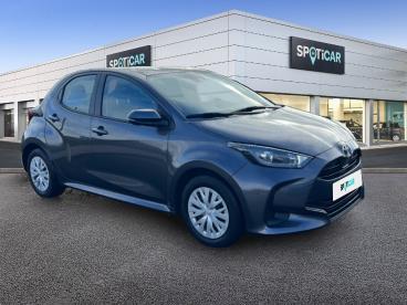 SPOTICAR Toyota Yaris 70 Vvt-i Dynamic 5p My22 Occasion - Citadine Essence Gris Atlas (m) - Longueau - 1203886256_3