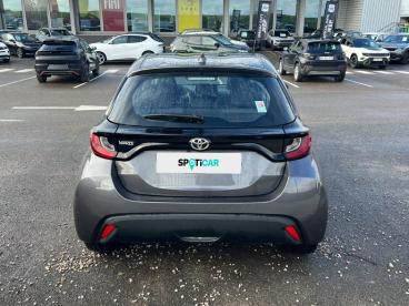 SPOTICAR Toyota Yaris 70 Vvt-i Dynamic 5p My22 Occasion - Citadine Essence Gris Atlas (m) - Longueau - 1203886256_5