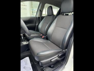 SPOTICAR Toyota Yaris 100 Vvt-i Style Cvt 5p Occasion - Citadine Essence Blanc Pur - Ploemeur - 1203911228_4