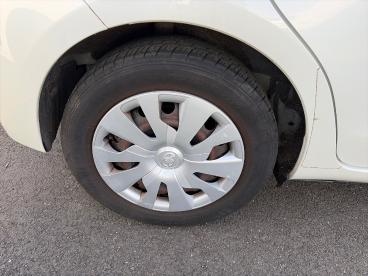 SPOTICAR Toyota Yaris Hybride 100h Dynamic Occasion - Citadine Hybride Gris - Reze - 1203974273_5