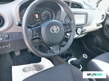 SPOTICAR Toyota Yaris 70 Vvt-i France Connect Occasion - Citadine Essence Blanc - Saint Apollinaire - 1203979551_2