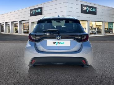 SPOTICAR Toyota Yaris 116h Iconic 5p Occasion - Citadine Hybride Gris Aluminium (m) - Bourgoin Jallieu - 1204082385_5