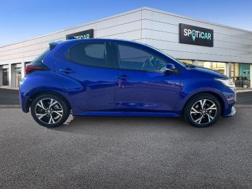 SPOTICAR Toyota Yaris 116h Design 5p Occasion - Citadine Hybride Bleu Kyanite (m) - Bourgoin Jallieu - 1204098573_4