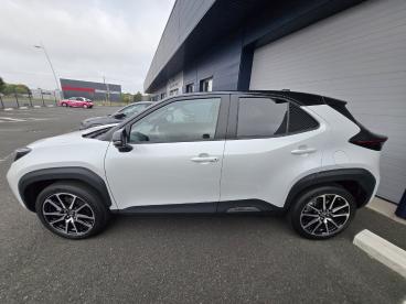 SPOTICAR Toyota Yaris Cross Hybride 1.5 Hybrid 116h Gr Sport Auto Occasion - Suv-4x4 Hybride Blanc - Joue Les Tours - 1204181612_2
