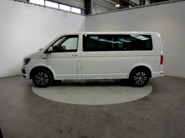 SPOTICAR Volkswagen Caravelle 2.0 Tdi 150 Bmt Longue Confortline Occasion -  Diesel Candy White - Orvault - 1203776001_2