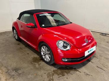 SPOTICAR Volkswagen New Beetle Coccinelle Cabriolet 2.0 Tdi 110ch Bluemotion Technology Fap Occasion - Coupé-cabriolet Diesel Rouge Tornado / Capote Noire - Bollene - 1203663702_3