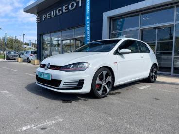 SPOTICAR Volkswagen Golf 2.0 Tsi 220ch Bluemotion Technology Gti 13cv 3p Occasion - Berline Essence Blanc - Marseille - 1203490934_1