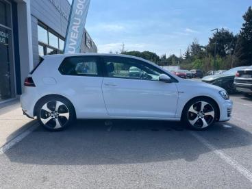 SPOTICAR Volkswagen Golf 2.0 Tsi 220ch Bluemotion Technology Gti 13cv 3p Occasion - Berline Essence Blanc - Marseille - 1203490934_4
