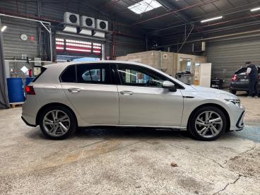 SPOTICAR Volkswagen Golf 1.5 Etsi Opf 150ch R-line Dsg7 Occasion - Berline Hybride Gris - Dizy - 1203771247_4