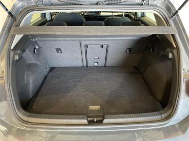 SPOTICAR Volkswagen Golf 2.0 Tdi 116 Bvm6 Life Plus Occasion - Berline Diesel ******************** - Bergerac - 1203940061_5