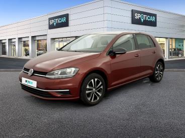 SPOTICAR Volkswagen Golf 1.0 Tsi 115 Bvm6 Iq.drive Occasion - Berline Essence Cranberry Red Metallic - Pantin - 1203952349_1