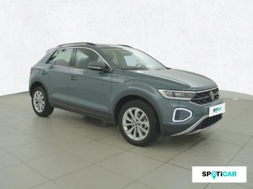SPOTICAR Volkswagen T-roc 1.0 Tsi 110 Start/stop Bvm6 Life Occasion - Suv-4x4 Essence Bleu - St Maur - 1203776268_3
