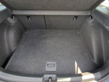 SPOTICAR Volkswagen Taigo 1.0 Tsi 110 Bvm6 Life Business Occasion - Suv-4x4 Essence Bleu - Le Grand Quevilly - 1204040274_4