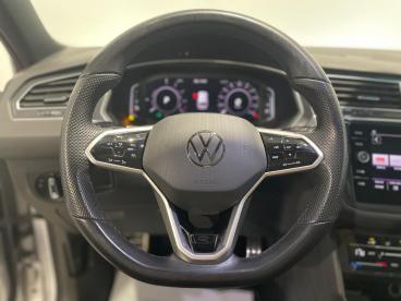 SPOTICAR Volkswagen Tiguan 1.4 Ehybrid 245ch Dsg6 R-line Occasion - Suv-4x4 Hybride Rechargeable Gris Clair - Bergerac - 1203772251_2