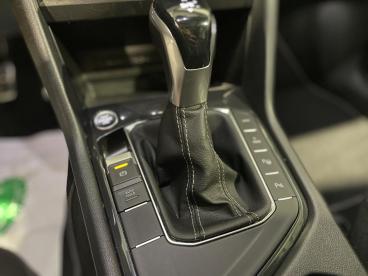 SPOTICAR Volkswagen Tiguan 1.4 Ehybrid 245ch Dsg6 R-line Occasion - Suv-4x4 Hybride Rechargeable Gris Clair - Bergerac - 1203772251_5