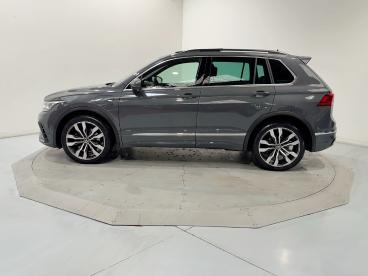 SPOTICAR Volkswagen Tiguan 1.4 Ehybrid 245ch Dsg6 R-line Occasion - Suv-4x4 Hybride Rechargeable Dolphin Gray Metallic - Lomme - 1203899385_2