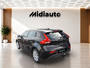 SPOTICAR Volvo V40 D2 120ch Inscription Geartronic Occasion - Break Diesel Noir - Bernay - 1204246649_3