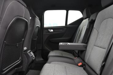 SPOTICAR Volvo Xc40 Xc 40 B3 163 Ch Dct7 Start Occasion - Suv-4x4 Essence Fusion Red - Montendre - 1203667088_4