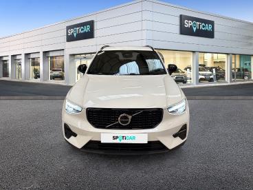 SPOTICAR Volvo Xc40 Xc 40 B3 163ch Plus Dct 7 Occasion - Suv-4x4 Hybride Blanc Cristal Métallisé - Dizy - 1203924896_2
