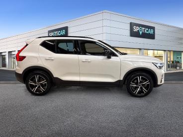 SPOTICAR Volvo Xc40 Xc 40 B3 163ch Plus Dct 7 Occasion - Suv-4x4 Hybride Blanc Cristal Métallisé - Dizy - 1203924896_4