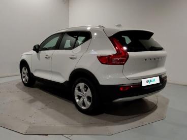 SPOTICAR Volvo Xc40 Xc 40 T2 129 Ch Business Occasion - Suv-4x4 Essence Blanc - Roncq - 1203933400_3