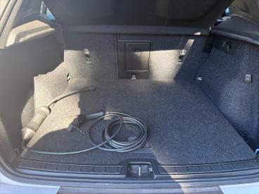 SPOTICAR Volvo Xc40 Xc 40 T5 Recharge 180+82 Ch Dct7 R-design Occasion - Suv-4x4 Hybride Rechargeable Blanc - Brive La Gaillarde - 1204193018_4