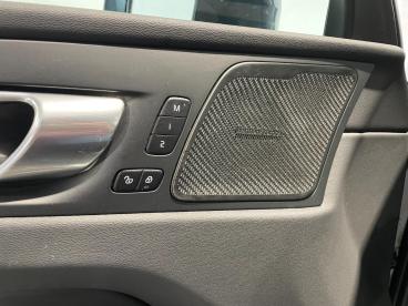 SPOTICAR Volvo Xc60 T8 Recharge Awd 310 Ch + 145 Ch Geartronic 8 Ultim Occasion - Suv-4x4 Hybride Rechargeable Bleu Fonce - Bergerac - 1203662289_5