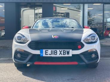 SPOTICAR Abarth 124 Spider 1.4 Multiair Auto Euro 6 2dr Used Car - Saloon Petrol White - Cheltenham - 1200583397_2