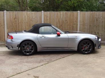 SPOTICAR Abarth 124 Spider 1.4 Multiair Euro 6 2dr Used Car - Saloon Petrol Grey - St Leonards On Sea - 1200595641_5