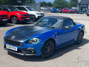 SPOTICAR Abarth 124 Spider 1.4 Multiair Auto Euro 6 2dr Used Car - Saloon Petrol Blue - Kidlington - 1200607604_3