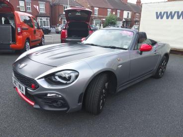 SPOTICAR Abarth 124 Spider 1.4 Multiair Auto Euro 6 2dr Used Car - Saloon Petrol Grey - Telford - 1200618482_5