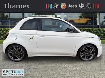 SPOTICAR Abarth 500e 500 E 42kwh Turismo Auto 2dr Used Car - Saloon Electric White - Slough - 1200540675_2
