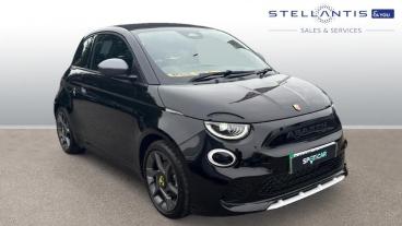 SPOTICAR Abarth 500e 500 E 42kwh Auto 2dr Used Car - Saloon Electric Black - Sale - 1200562355_1