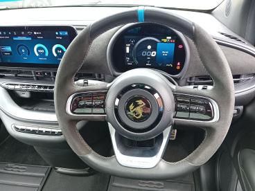 SPOTICAR Abarth 500e 42kwh Turismo Auto 3dr Used Car - Saloon Electric Yellow - Warwick - 1200528896_3