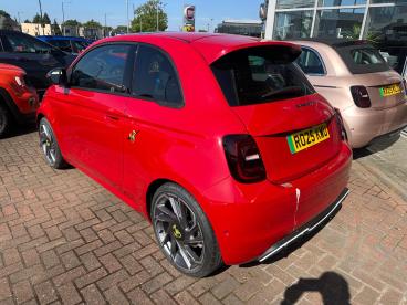 SPOTICAR Abarth 500e 42kwh Turismo Auto 3dr Used Car - Saloon Electric Red - Slough - 1200542714_4