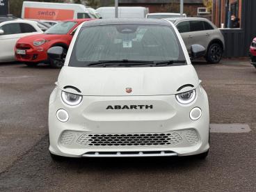 SPOTICAR Abarth 500e 42kwh Turismo Auto 3dr Used Car - Saloon Electric White - Leicester - 1200556802_2