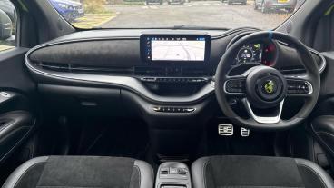 SPOTICAR Abarth 500e 42kwh Turismo Auto 3dr Used Car - Saloon Electric Green - Bristol - 1200584797_4