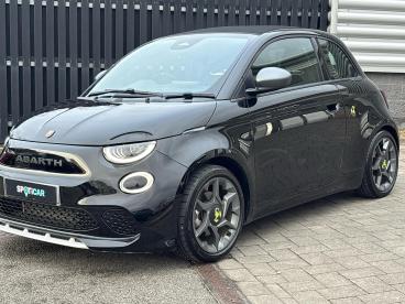 SPOTICAR Abarth 500e 42kwh Auto 2dr Used Car - Saloon Electric Black - Swindon - 1200589940_3