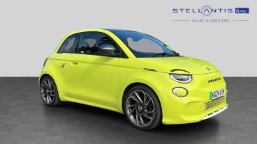 SPOTICAR Abarth 500e 42kwh Turismo Auto 3dr Used Car - Saloon Electric Green - Romford - 1200601602_1