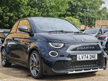 SPOTICAR Abarth 500e 42kwh Auto 3dr Used Car - Saloon Electric Black - Dartford - 500603613_1