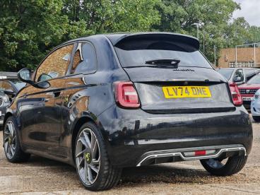 SPOTICAR Abarth 500e 42kwh Auto 3dr Used Car - Saloon Electric Black - Dartford - 500603613_4