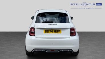 SPOTICAR Abarth 500e 42kwh Turismo Auto 3dr Used Car - Saloon Electric White - Walton On Thames - 1200608216_4