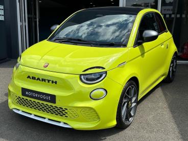 SPOTICAR Abarth 500e 42kwh Turismo Auto 3dr Used Car - Saloon Electric Green - Northampton - 1200614419_4