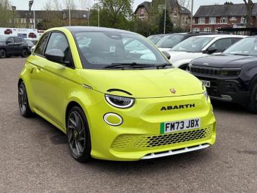 SPOTICAR Abarth 500e 42kwh Scorpionissima Auto 3dr Used Car - Saloon Electric Green - Leicester - 1200619235_1