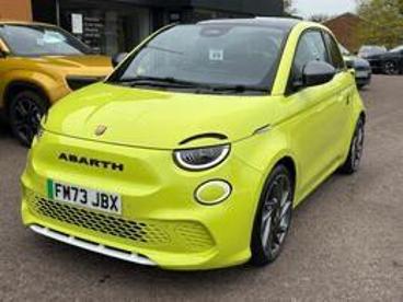 SPOTICAR Abarth 500e 42kwh Scorpionissima Auto 3dr Used Car - Saloon Electric Green - Leicester - 1200619235_3