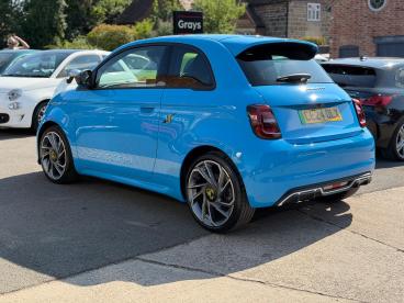 SPOTICAR Abarth 500e 42kwh Scorpionissima Auto 3dr Used Car - Saloon Electric Blue - Warwick - 1200621286_2