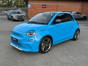 SPOTICAR Abarth 500e 42kwh Turismo Auto 3dr Used Car - Saloon Electric Blue - Wantage - 1200631961_5