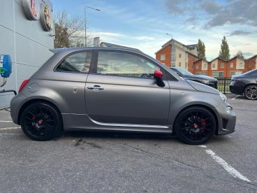 SPOTICAR Abarth 595 1.4 T-jet F595 Pista Euro 6 3dr Used Car - City Car Petrol Grey - Colchester - 1200540996_2