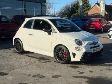 SPOTICAR Abarth 595 1.4 T-jet Competizione Euro 6 3dr Used Car - City Car Petrol White - Chippenham - 1200558169_1